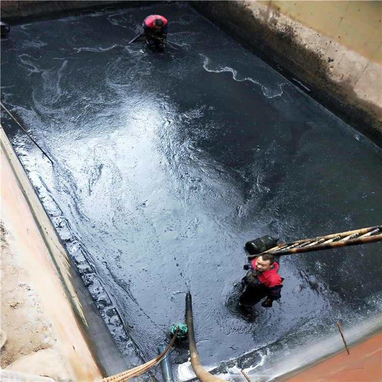 凉城废水池清理