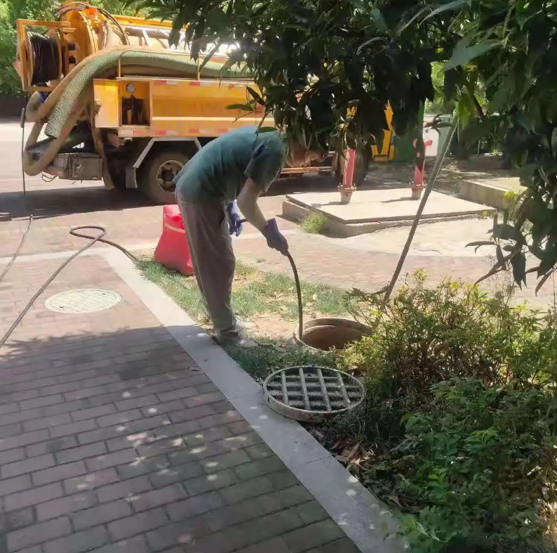 凉城市政排污管道清淤疏通——专业团队，让您全程省心！