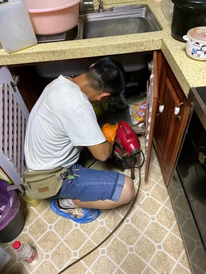 凉城通下水道